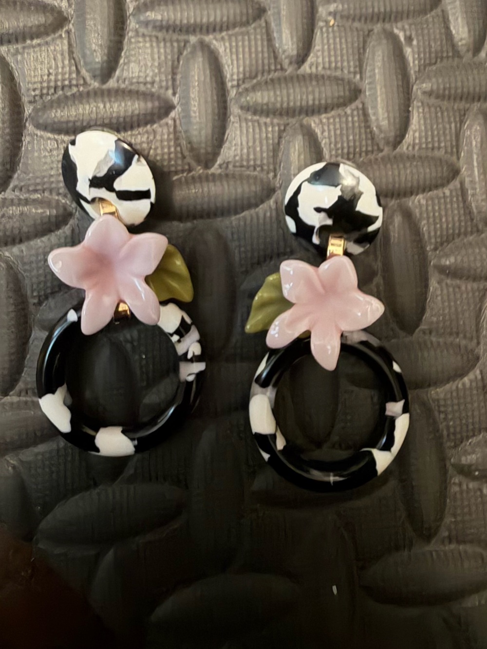 Like New Authentic Leli Sadoughi beautiful lightweight earrings
